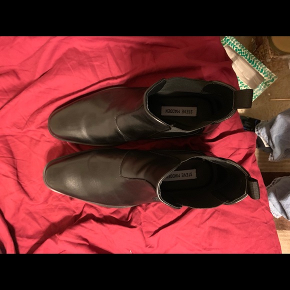 Steve Madden Malice Chelsea Boot Black - Picture 4 of 7